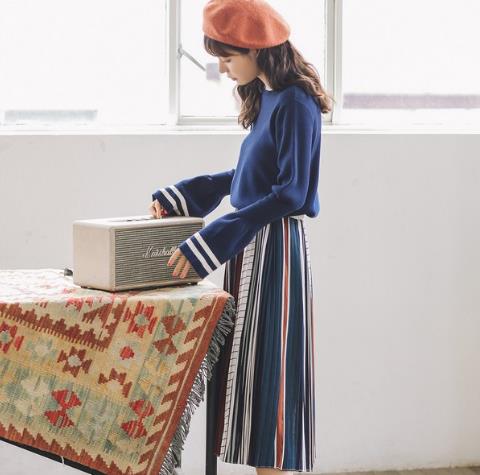 小立领针织两件套搭配:6款两件套打造文艺范(图) 小立领针织两件套搭配:6款两件套打造文艺范(图)