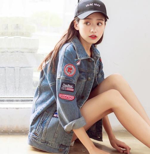 贴心时尚的小外套是每个女生的衣橱必备单品(图) 贴心时尚的小外套是每个女生的衣橱必备单品(图)