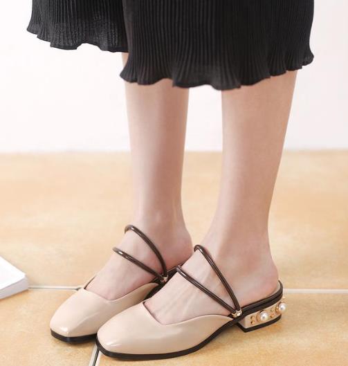 玛丽珍鞋方头奶奶鞋怎么搭配:时尚洋气又舒适(图) 玛丽珍鞋方头奶奶鞋怎么搭配:时尚洋气又舒适(图)