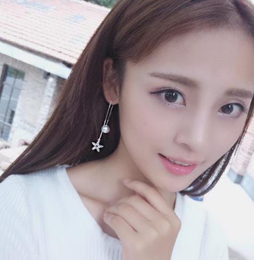 韩国明星同款五角星镶钻耳环：百搭显气质（图）