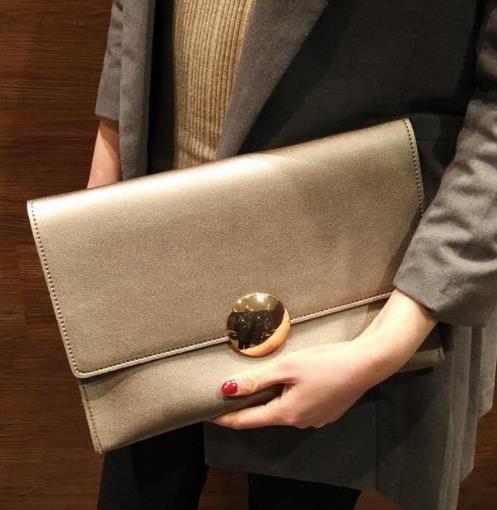 6款时尚百搭的手拿包：轻松打造时尚大牌范（图）