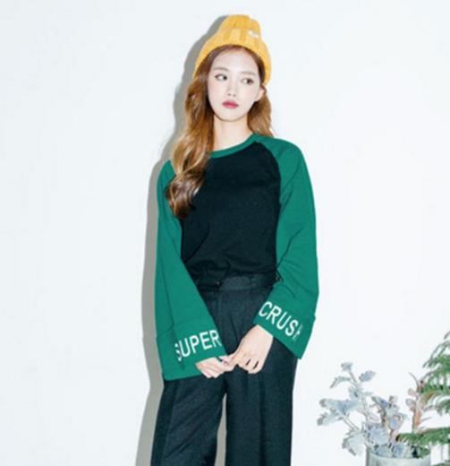 百褶裙搭配一字领针织衫：休闲百搭针织衫推荐（图）