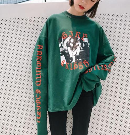 百褶裙搭配一字领针织衫：休闲百搭针织衫推荐（图）