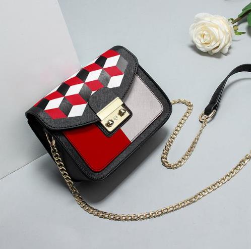 赵丽颖同款菱格编织链条单肩包：时尚美观又大气