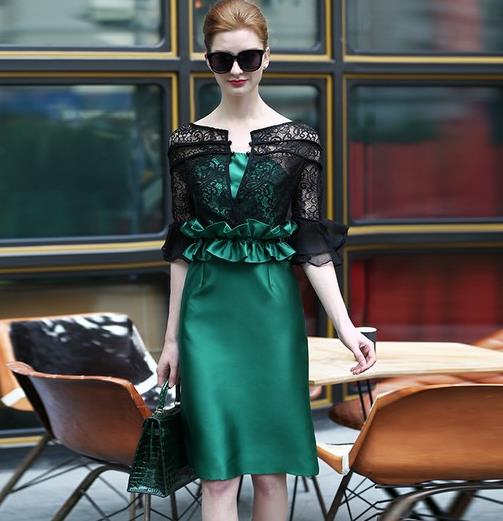 无袖收腰马甲裙怎么搭配：铿锵干练马甲裙推荐