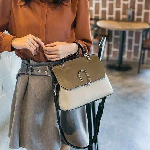 明星同款单肩斜挎链条圆环小包：时尚优雅又百搭