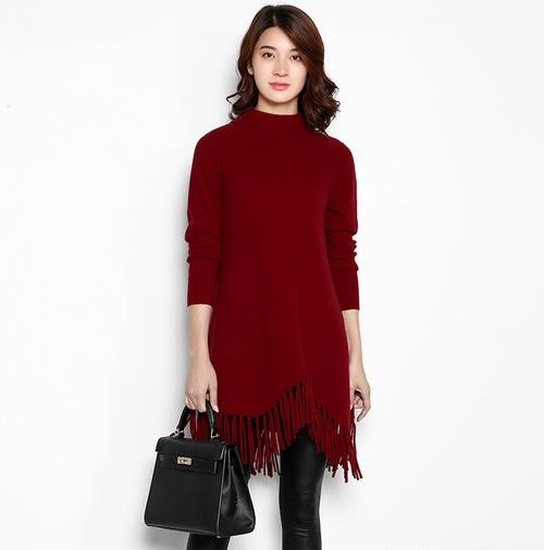 高领针织连衣裙怎么搭配外套才能时尚减龄又百搭