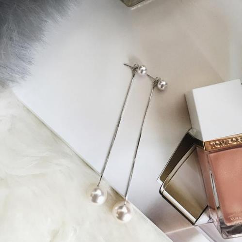 玫瑰金珍珠吊坠项链搭配：时尚项链优雅迷人（图）