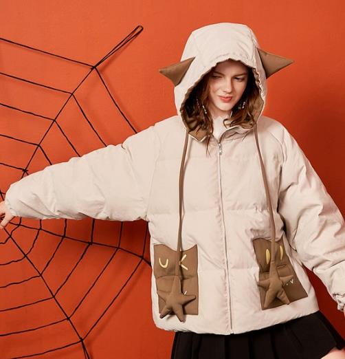 双面穿宽松羽绒服搭配：6款羽绒服演绎青春时髦范