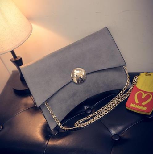 时尚百搭的手拿包搭配：轻松打造时尚大牌范（图）