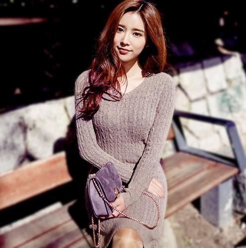 镂空包臀鱼尾裙搭配大衣：彰显优雅名媛气质（图）