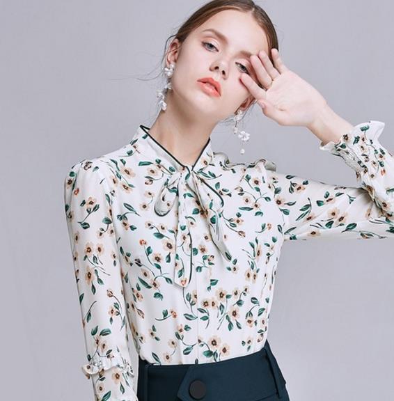 圆领收腰连衣裙怎么搭配:5款连衣裙彰显端庄大方 圆领收腰连衣裙怎么搭配:5款连衣裙彰显端庄大方