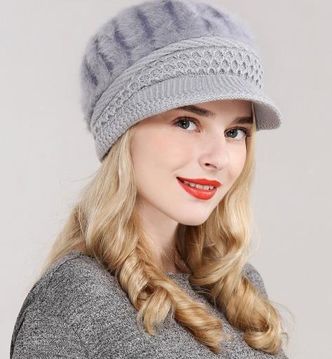 冬季必备针织帽：黑色无檐圆顶宽松针织帽推荐（图）