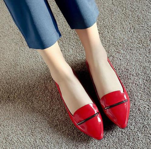 时尚尖头平底单鞋搭配：6款单鞋神奇显高超自然