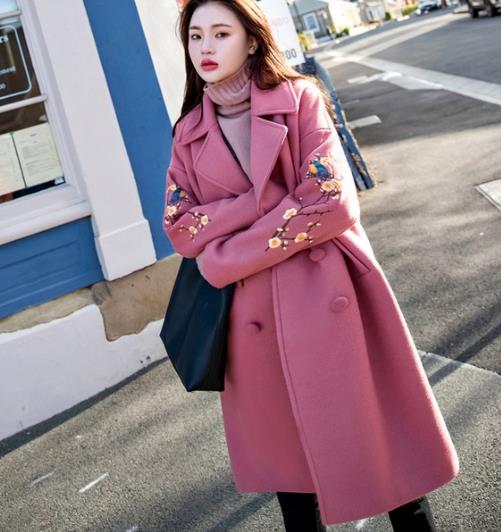 蝙蝠袖刺绣长款外套搭配：5款外套彰显时尚优雅气质