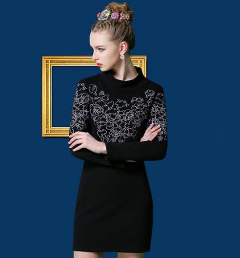 打造百变风格的堆堆领针织连衣裙搭配分享（图）