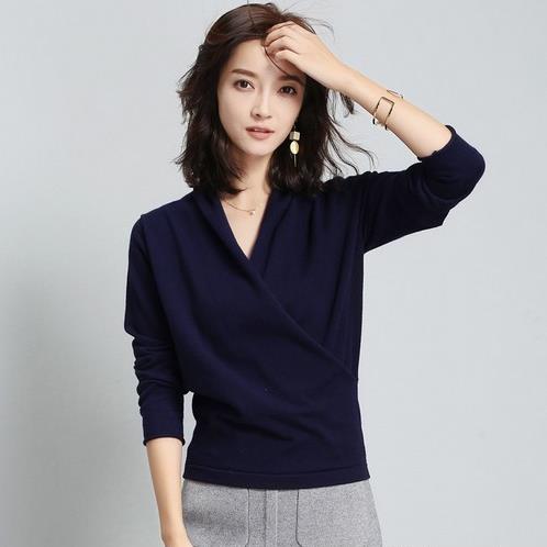 秋冬必备针织衫：时尚性感喇叭袖针织衫分享（图）