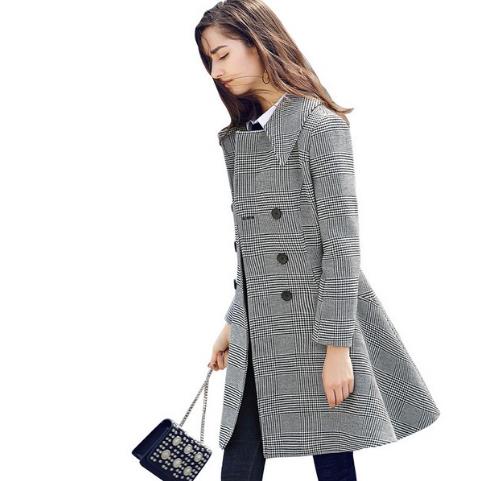 明星同款羊羔毛格子大衣:个性时髦大衣分享(图) 明星同款羊羔毛格子大衣:个性时髦大衣分享(图)