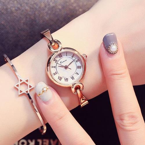 时下更流行这样的手表+手镯：新潮又显气质（图）