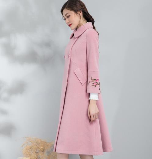 链条包搭配荷叶边格子毛呢外套:时尚甜美风(图) 链条包搭配荷叶边格子毛呢外套:时尚甜美风(图)