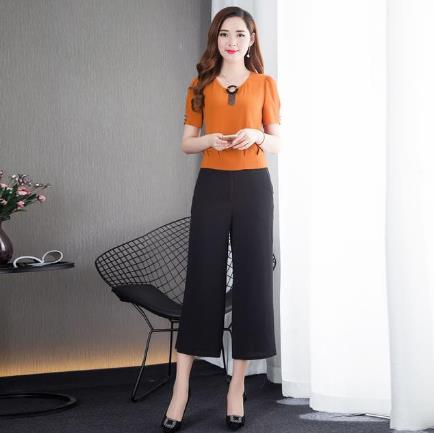 70后气质女装彰显端庄大气：谁穿谁美（图）