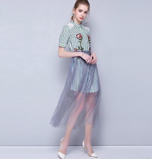 修身吊带连衣裙搭配:时尚洋气吊带连衣裙(图) 修身吊带连衣裙搭配:时尚洋气吊带连衣裙(图)