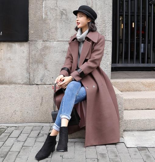 高领毛衣搭配翻领加长毛呢大衣：显高显气质（图）