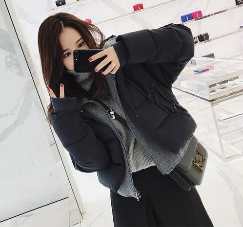 毛呢宽松短外套的的多种搭配：打造甜美学院范儿