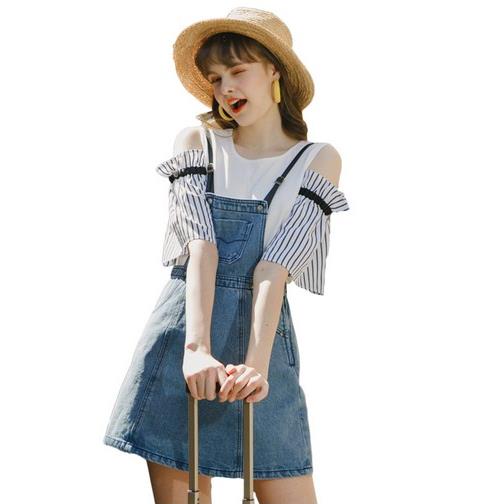 T恤搭配抽绳牛仔半身裙：5款半身裙清纯减龄（图）