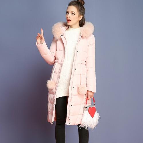 驼色双面呢大衣搭配针织裙：优雅百搭又显瘦（图）