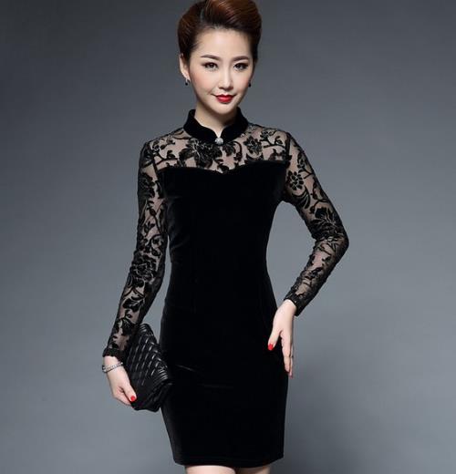 V领网纱拼接连衣裙这样搭配大衣彰显优雅成熟气质 V领网纱拼接连衣裙这样搭配大衣彰显优雅成熟气质