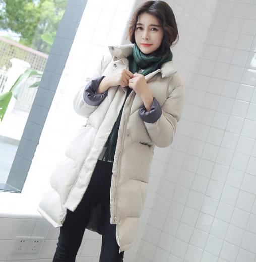 时尚百搭还显瘦的立领直筒简约面包服搭配推荐(图) 时尚百搭还显瘦的立领直筒简约面包服搭配推荐(图)