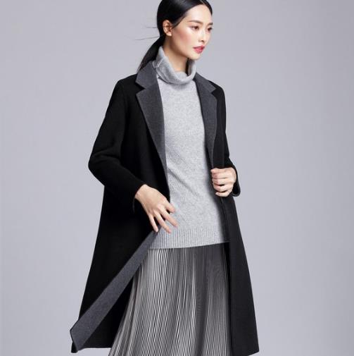 宽松单排扣格子毛呢外套：5款外套演绎时尚复古风