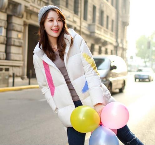 复古工装范毛呢外套搭配哈伦裤:个性十足(图) 复古工装范毛呢外套搭配哈伦裤:个性十足(图)