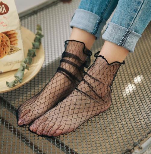 5款增加文艺感的学院风纯棉堆堆袜是好选择(图) 5款增加文艺感的学院风纯棉堆堆袜是好选择(图)