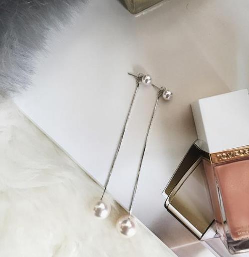 欧美长款珍珠吊坠耳钉日韩简约款：优雅高贵（图）