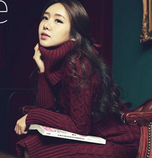 秋冬季高领针织毛衣连衣裙搭配:优雅大气又性感 秋冬季高领针织毛衣连衣裙搭配:优雅大气又性感