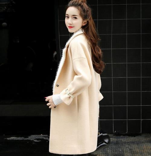 西装领拼色双面呢外套的多种搭配:打造时尚女人味 西装领拼色双面呢外套的多种搭配:打造时尚女人味