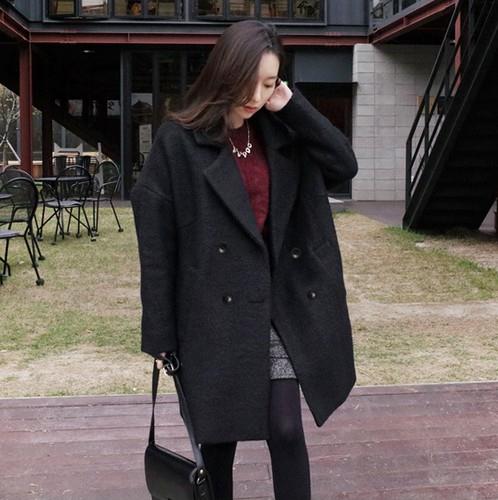 胖MM穿中长款翻领加厚毛呢大衣:显瘦百搭又性感 胖MM穿中长款翻领加厚毛呢大衣:显瘦百搭又性感