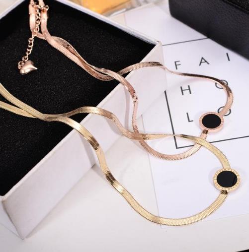 韩版双圈锆石玫瑰金项链搭配：简约时尚项链分享