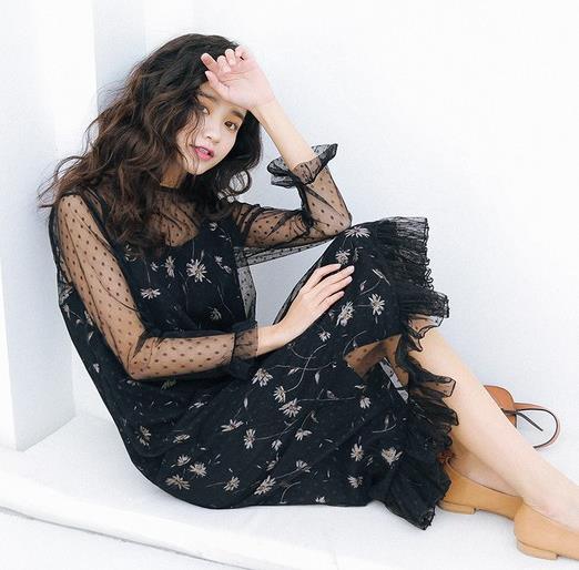 丝拼接网纱两件套怎么搭配：5款彰显时尚优雅范