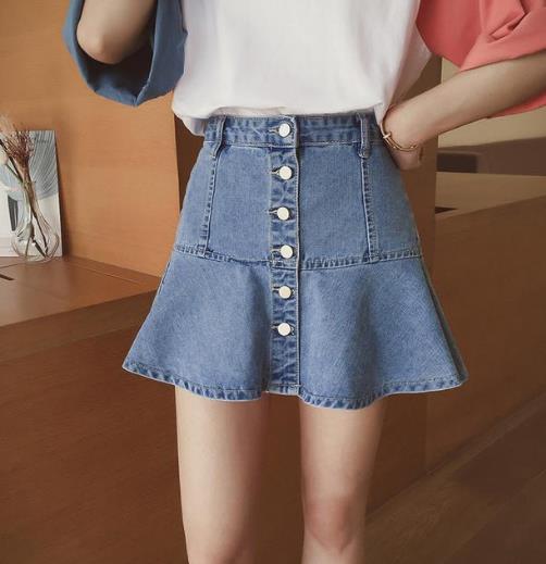 5款鱼尾半身裙这样搭配上衣显高可爱又性感（图）