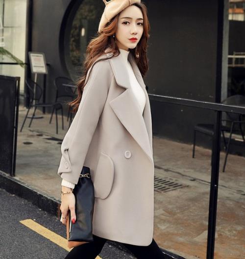 花呢马毛斗篷外套的多种搭配：打造时尚名媛范（图）