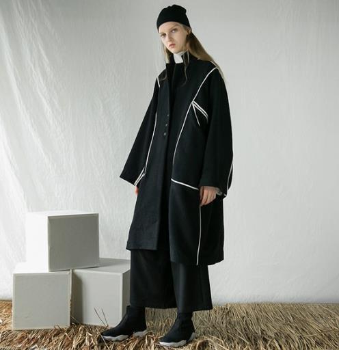 秋冬有这几款大衣就够了：刺绣收腰格子大衣推荐