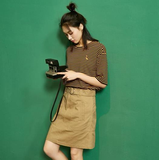 立领纯色蕾丝连衣裙搭配:6款连衣裙搭出女人味 立领纯色蕾丝连衣裙搭配:6款连衣裙搭出女人味