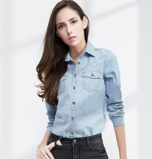 内搭外穿都好看的纯棉浅色休闲牛仔衬衫分享(图) 内搭外穿都好看的纯棉浅色休闲牛仔衬衫分享(图)