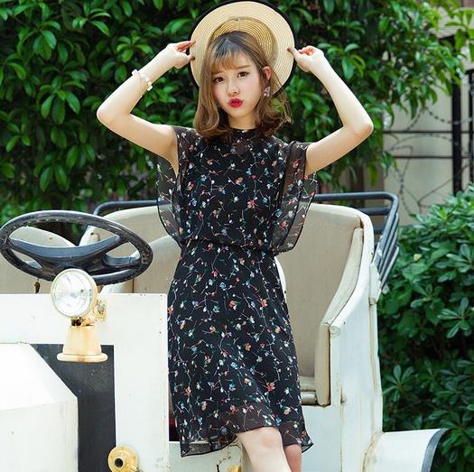 牛仔裤搭配雪纺七分袖衬衫:6款休闲时尚衬衫分享 牛仔裤搭配雪纺七分袖衬衫:6款休闲时尚衬衫分享