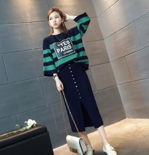 美丽保暖的时尚两件套毛衣套装裙:优雅大方(图) 美丽保暖的时尚两件套毛衣套装裙:优雅大方(图)