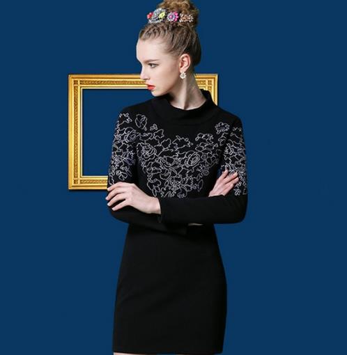 兔毛拼接毛呢裙搭配手拿包:打造时尚优雅女神范 兔毛拼接毛呢裙搭配手拿包:打造时尚优雅女神范