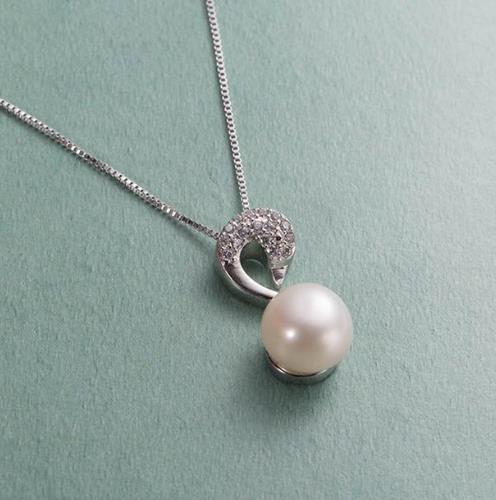 彩金镶钻幸运项链气质简约吊坠：时尚又优雅（图）